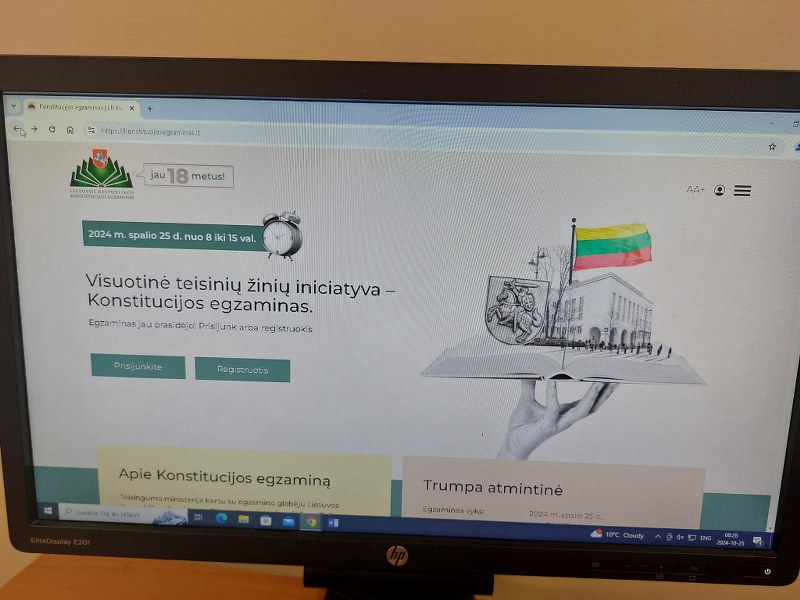 Konstitucijos egzaminas