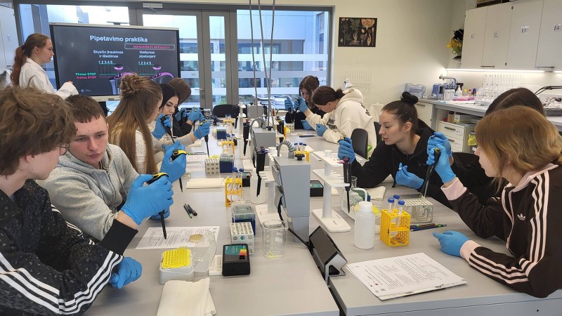 Biologijos ir chemijos pamoka kitose erdvėse